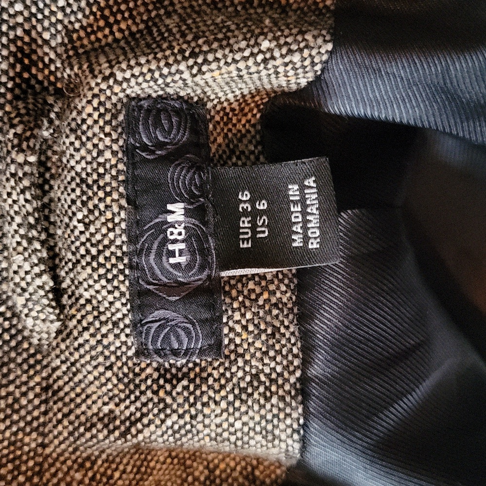Brown jacket - Picture 4 of 4
